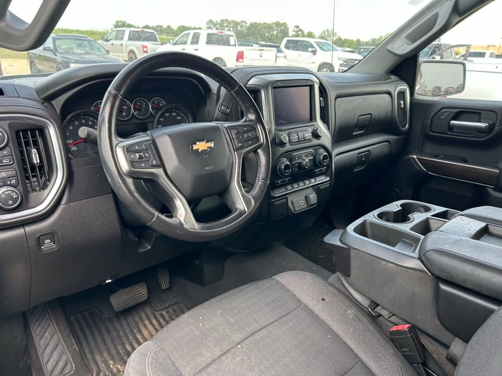 Used 2021 Chevrolet Silverado 1500 LT AWD/4WD image 10