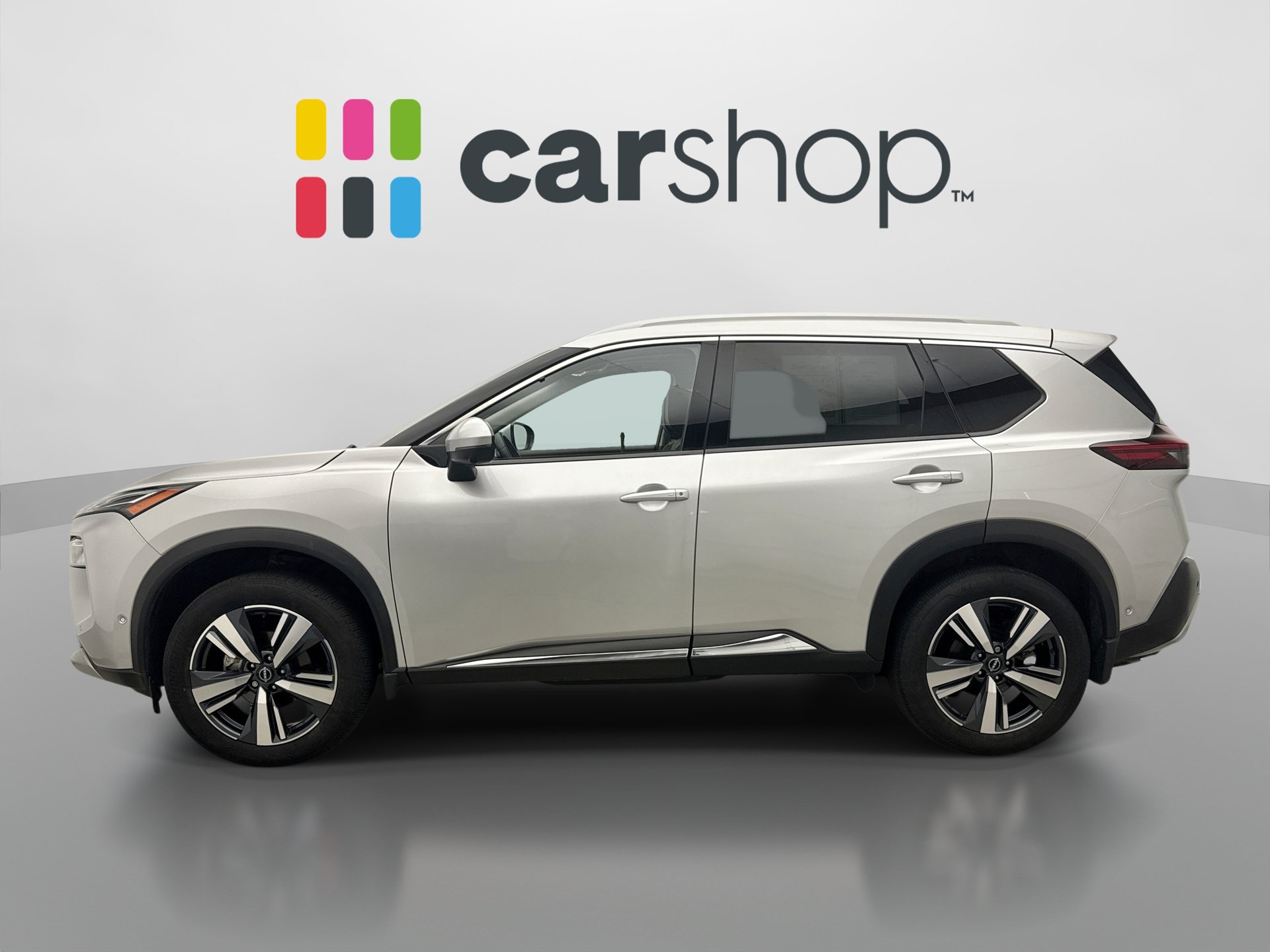Used 2023 Nissan Rogue Platinum w/ Platinum Premium Package AWD/4WD image 2