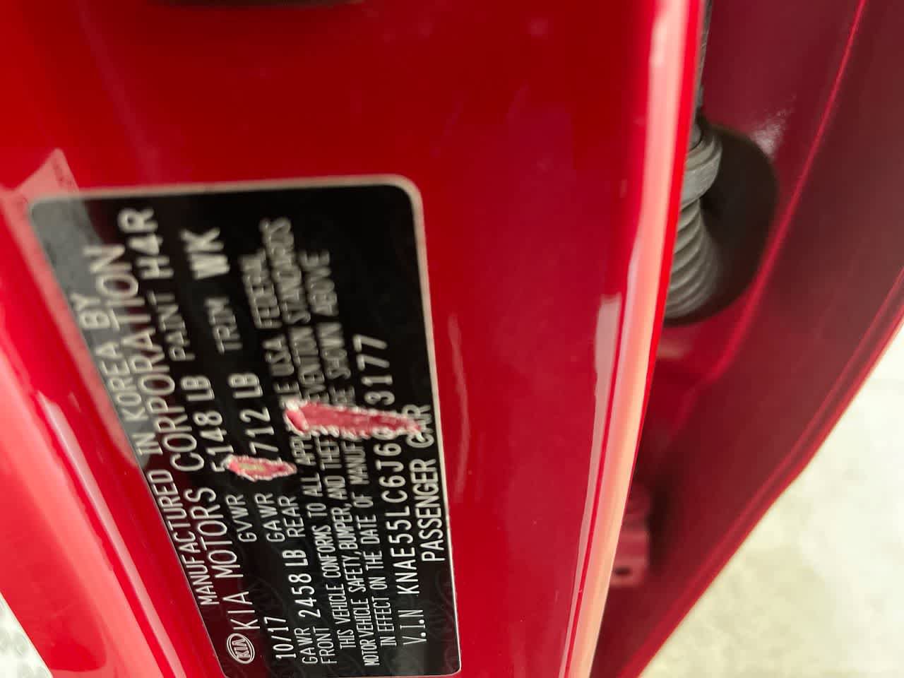 Used 2018 Kia Stinger GT2 AWD/4WD image 28