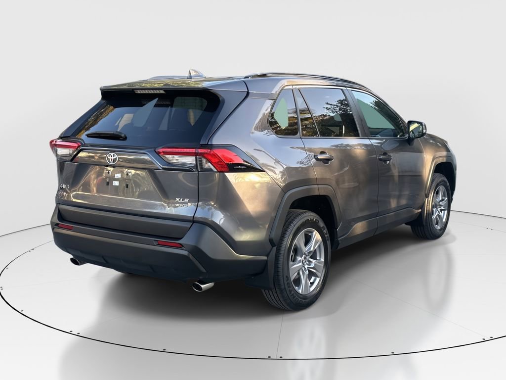 Used 2024 Toyota RAV4 XLE Premium image 7