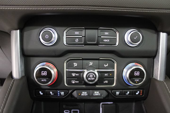 Used 2021 GMC Yukon SLT w/ SLT Premium Package AWD/4WD image 36