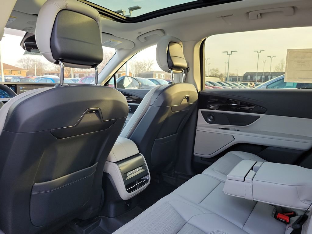 New 2026 Lincoln Nautilus Reserve image 15