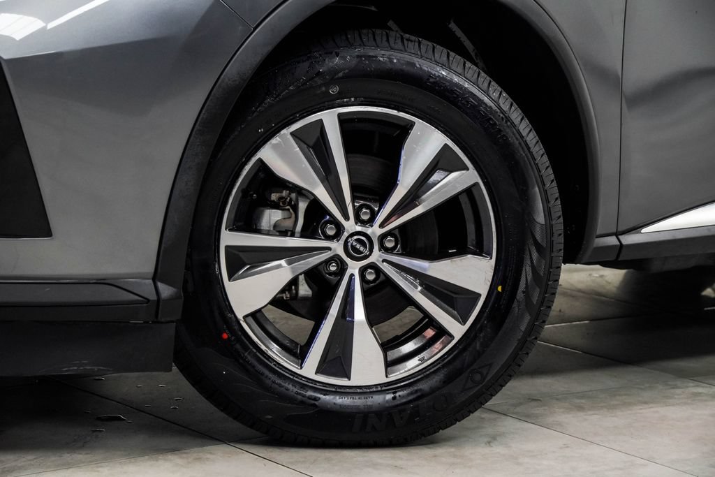 Used 2023 Nissan Murano SV AWD/4WD image 4
