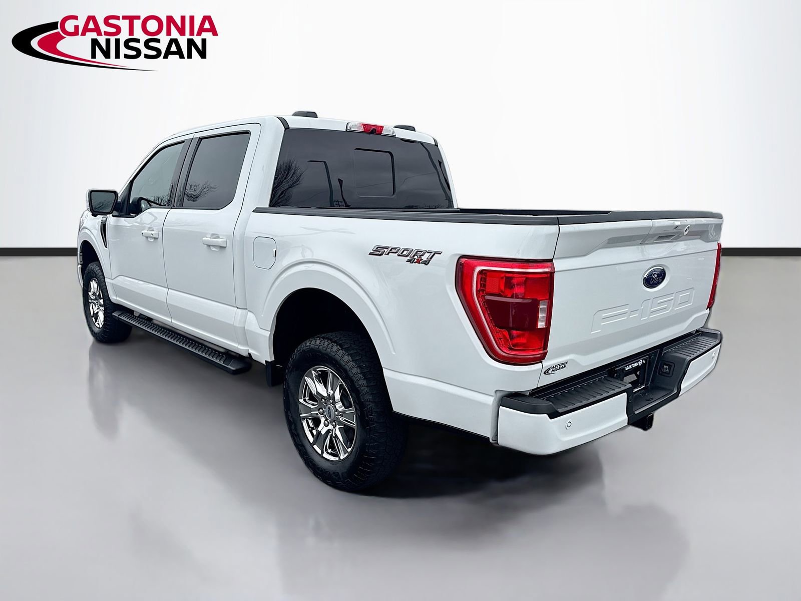 Used 2021 Ford F150 XLT w/ Equipment Group 302A High image 6