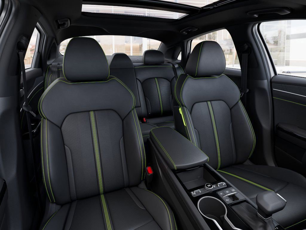 New 2026 Kia K5 GT FWD image 15