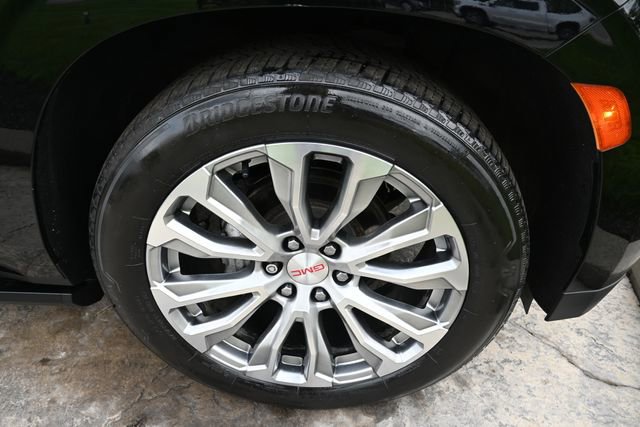 Used 2021 GMC Yukon Denali w/ Denali Ultimate Package AWD/4WD image 11