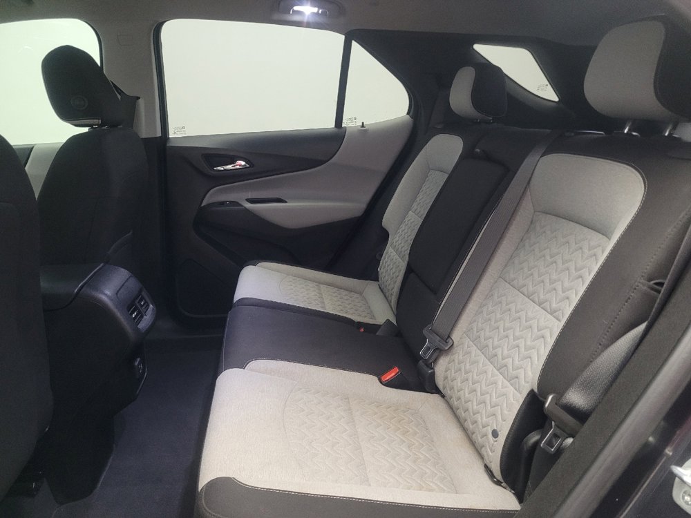 Used 2022 Chevrolet Equinox LS image 19