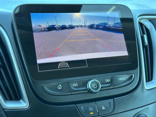 Used 2024 Chevrolet Malibu LT w/ Sport Edition image 17