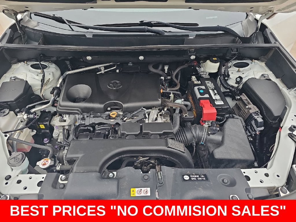 Used 2020 Toyota RAV4 TRD Off-Road AWD/4WD image 32
