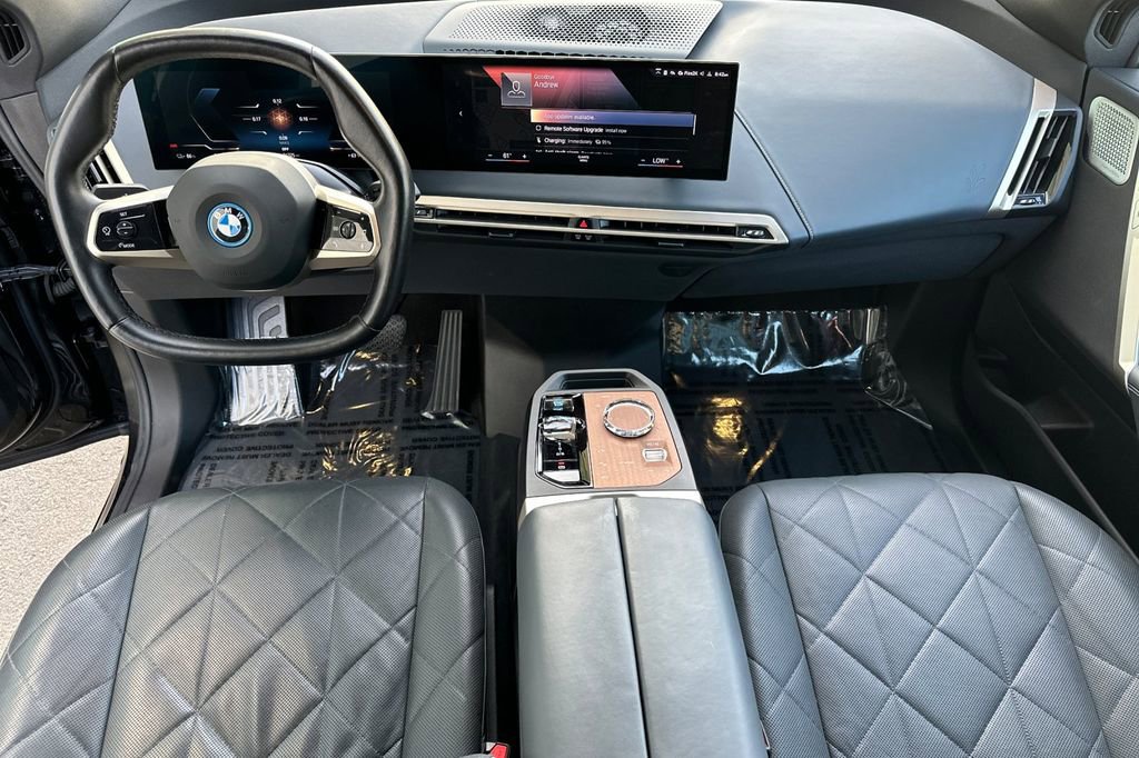 Used 2023 BMW iX M60 image 14