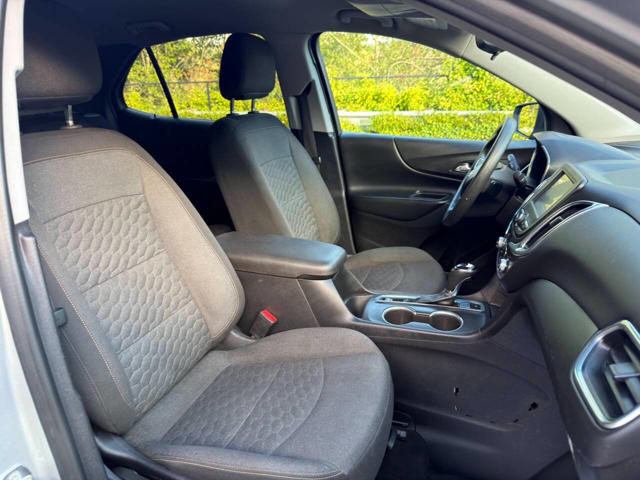 Used 2018 Chevrolet Equinox LT image 15