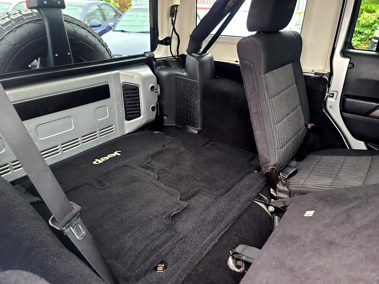 Used 2012 Jeep Wrangler Unlimited Sport w/ Dual Top Group image 13
