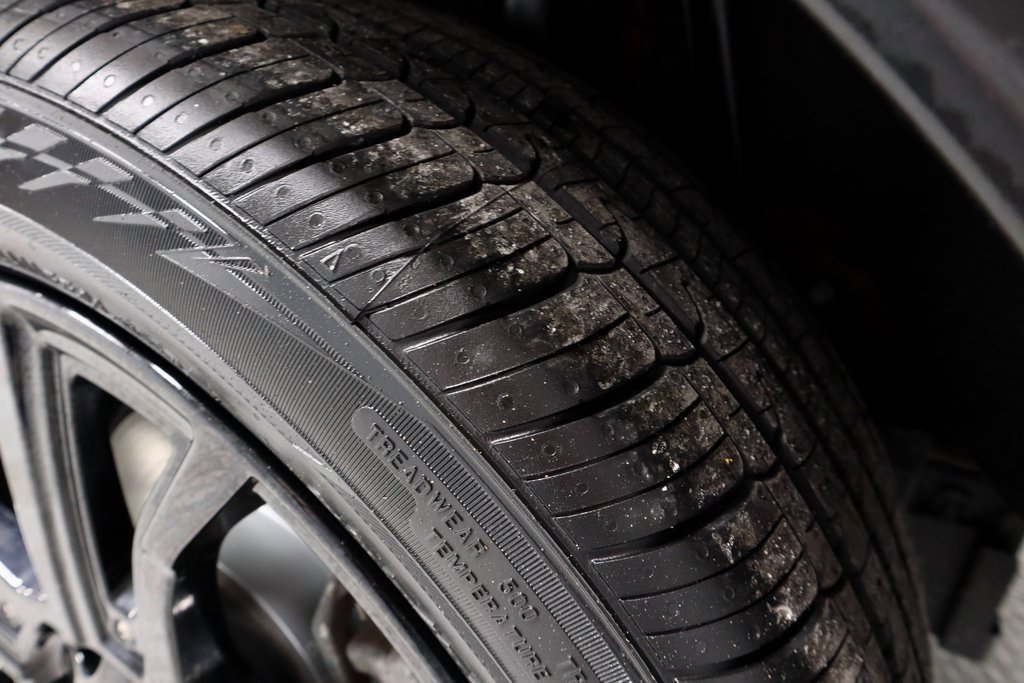 Certified 2023 Nissan Kicks SR w/ SR Premium Package image 21