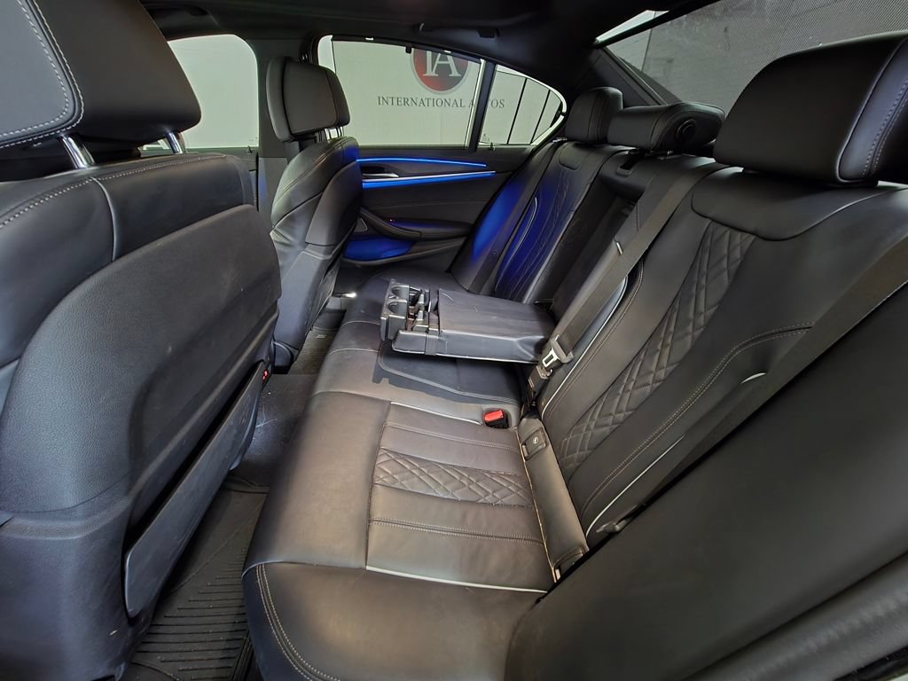 Used 2023 BMW M550i xDrive w/ Executive Package AWD/4WD image 21