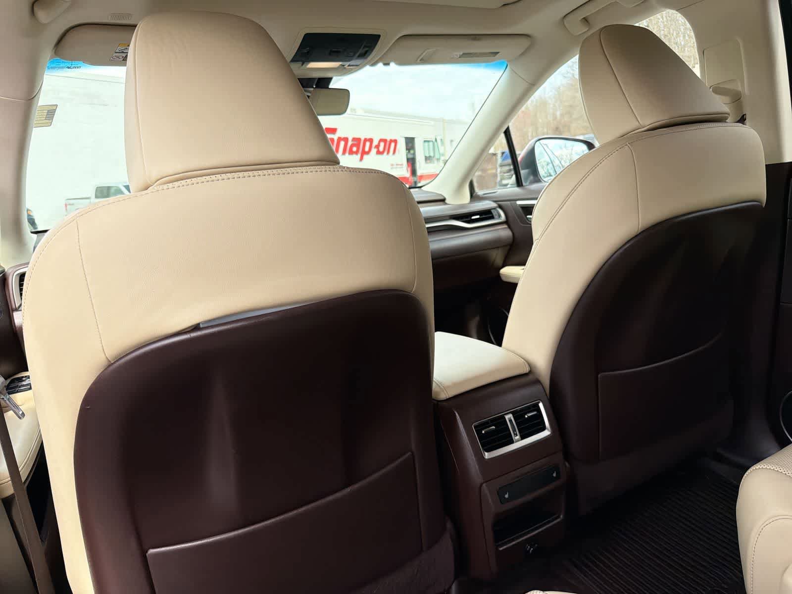 Used 2019 Lexus RX 350L Luxury w/ Accessory Package image 19