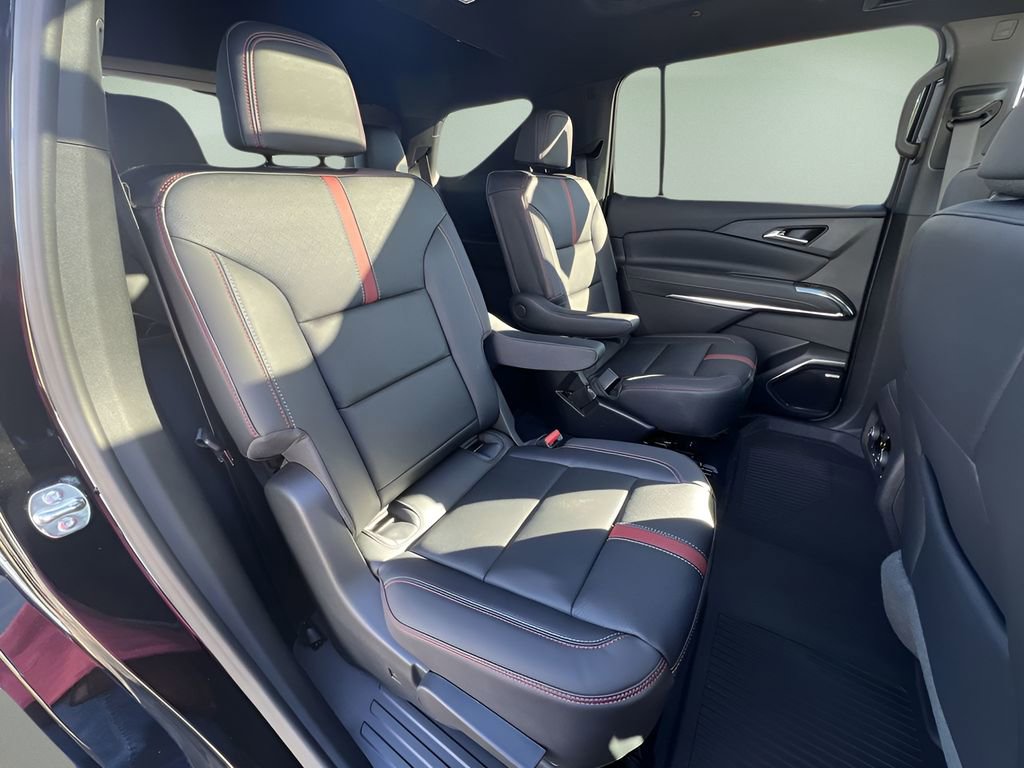 New 2026 Chevrolet Traverse RS w/ LPO, Floor Liner Package image 27