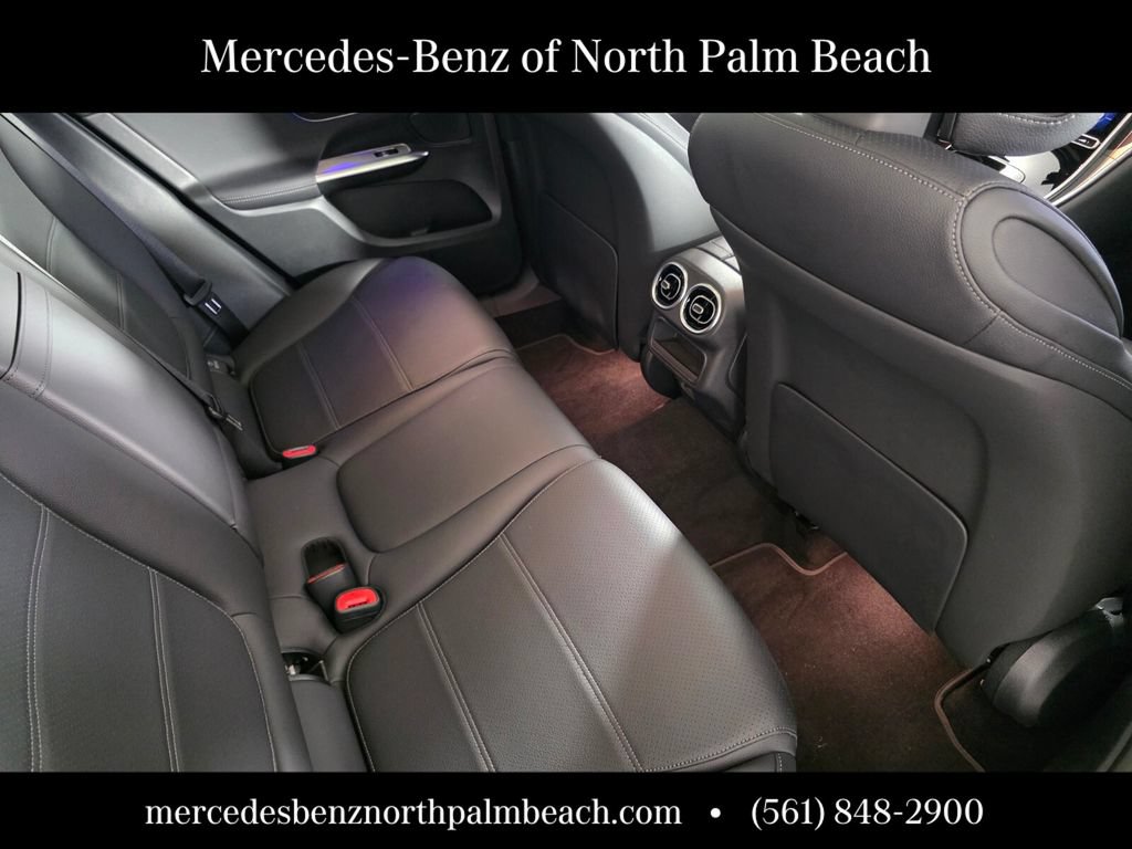 Certified 2026 Mercedes-Benz GLC 300 image 25