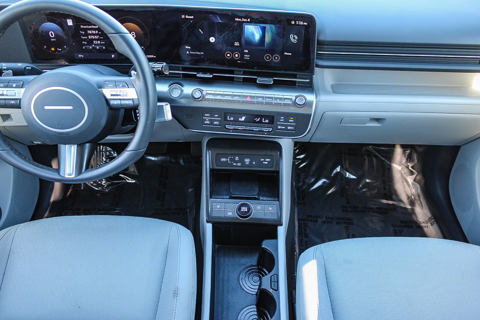 Used 2025 Hyundai Kona SEL image 13