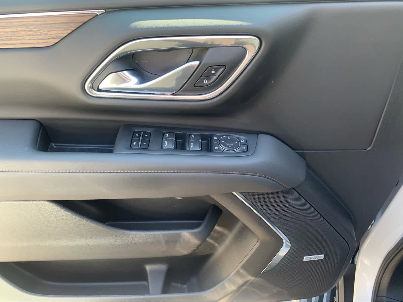 Used 2023 Chevrolet Tahoe High Country w/ Premium Package 2 image 14