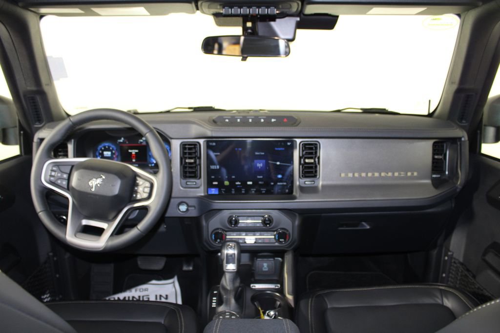 Certified 2025 Ford Bronco Badlands image 13