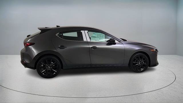 New 2026 MAZDA MAZDA3 Hatchback w/Premium Plus Pkg AWD/4WD image 8