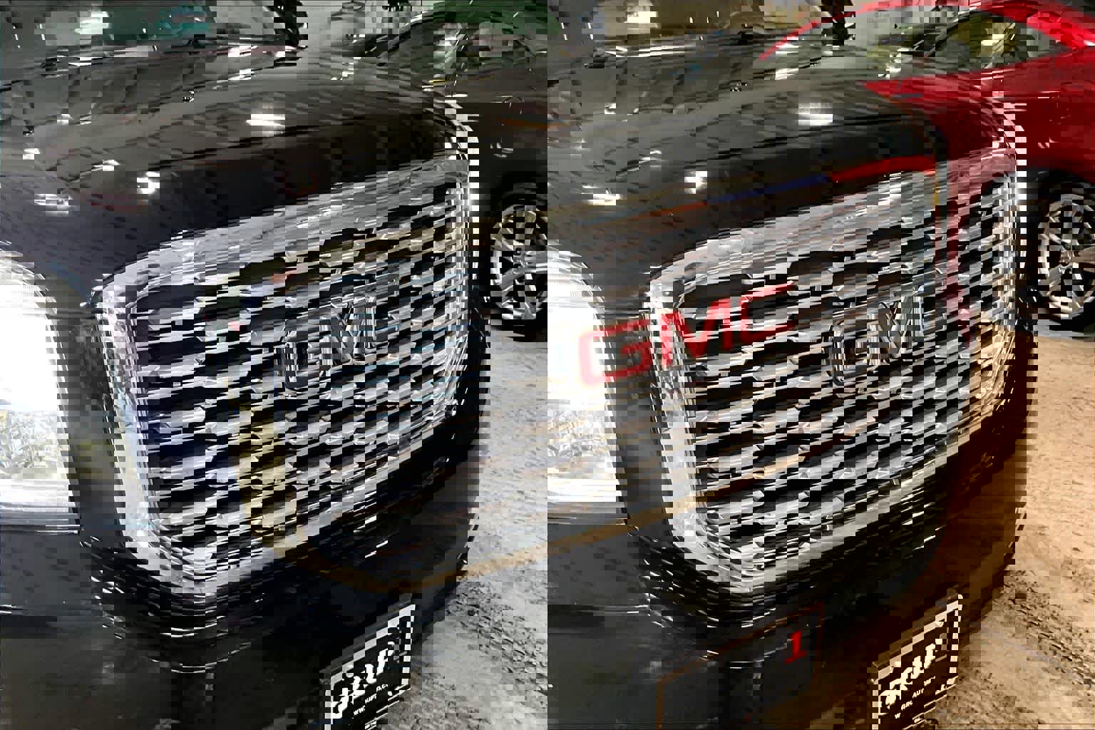 Used 2019 GMC Yukon Denali w/ Open Road Package image 29