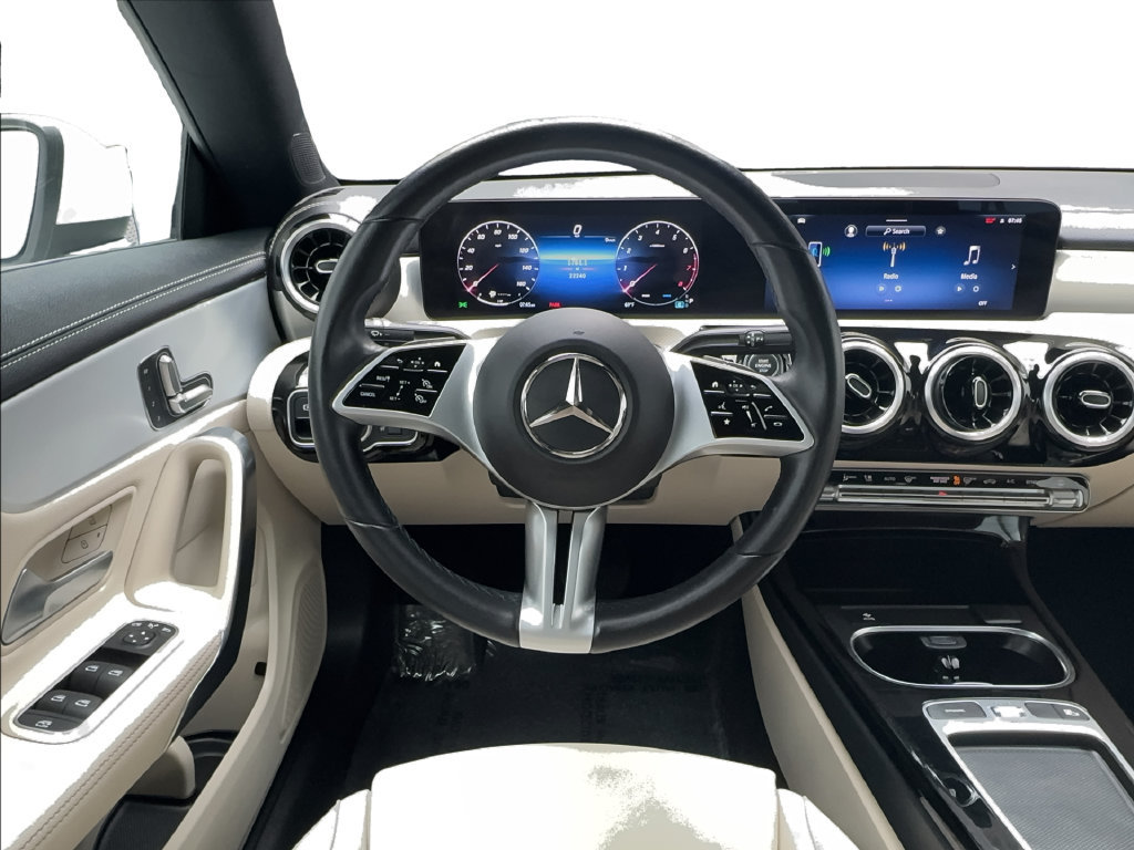 Used 2025 Mercedes-Benz CLA 250 image 16