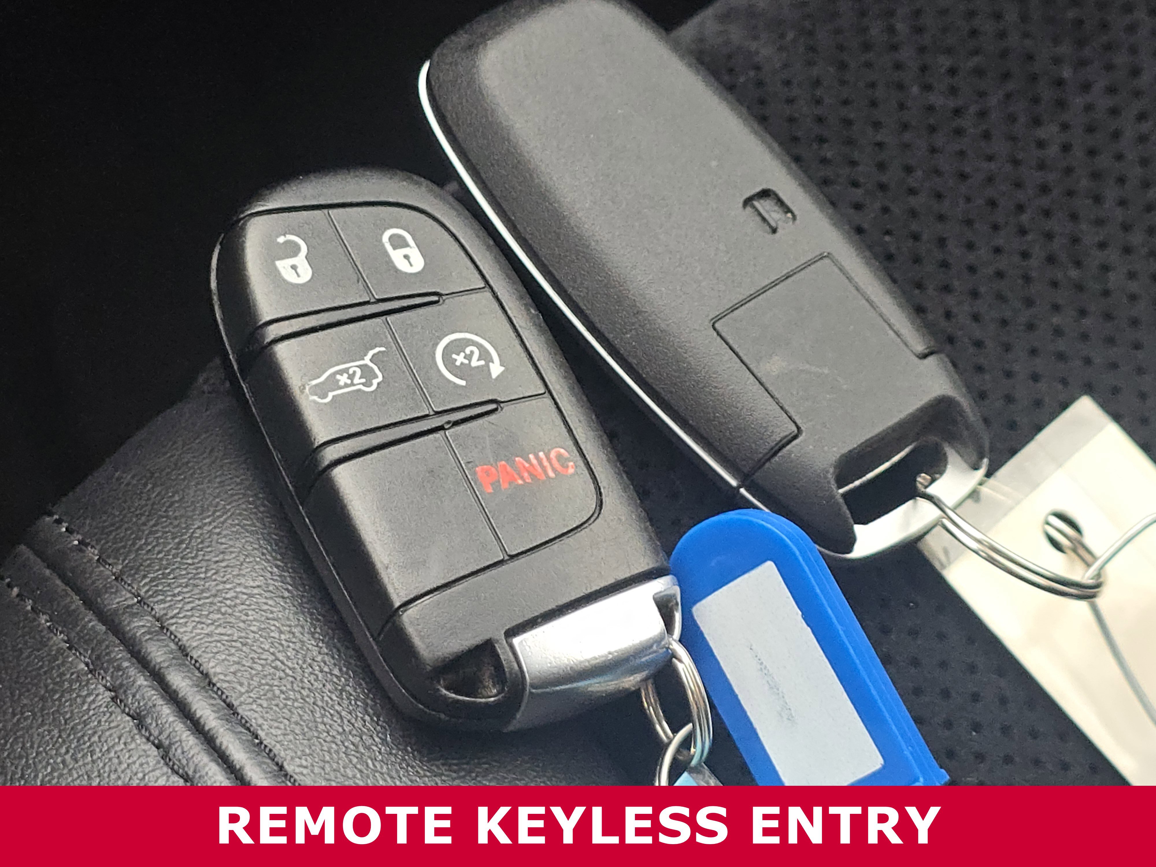 Used 2017 Jeep Grand Cherokee Altitude image 31