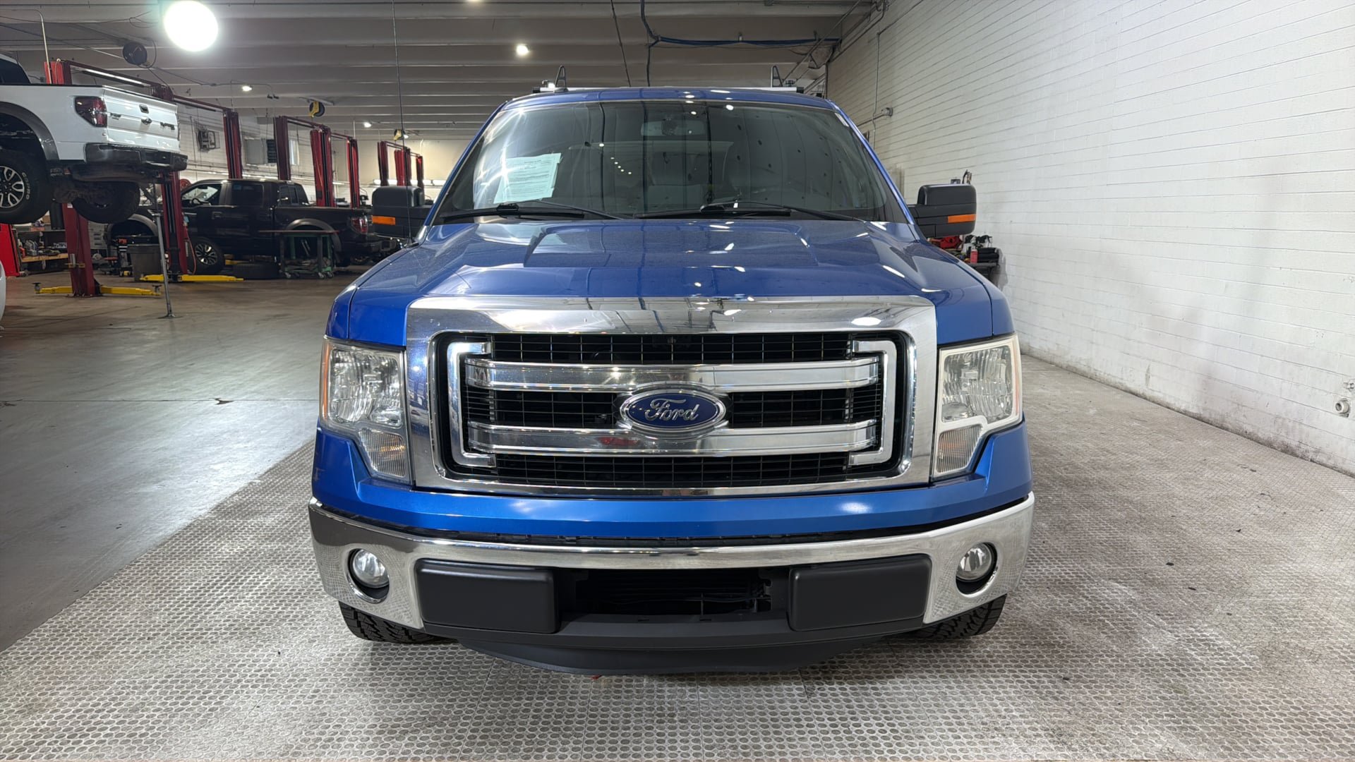 Used 2013 Ford F150 XLT w/ Mid Equipment Group RWD image 14