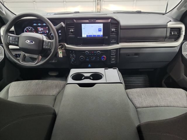 Used 2025 Ford F350 XLT w/ FX4 Off-Road Package AWD/4WD image 12