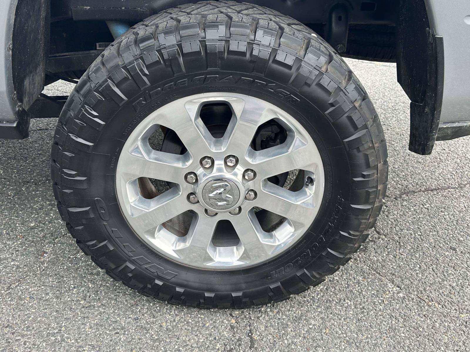 Used 2024 RAM 2500 Laramie w/ Sport Appearance Package AWD/4WD image 38