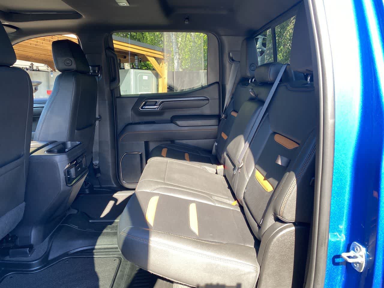 Used 2022 GMC Sierra 1500 AT4 w/ AT4 Premium Package AWD/4WD image 16