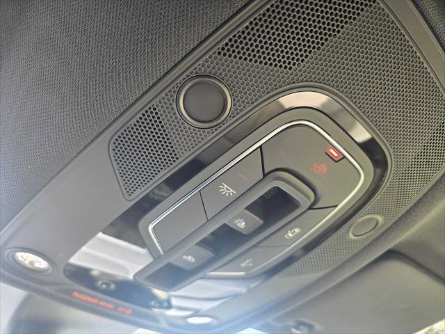 Certified 2025 Audi Q5 2.0T Premium w/ Convenience Plus Package image 34