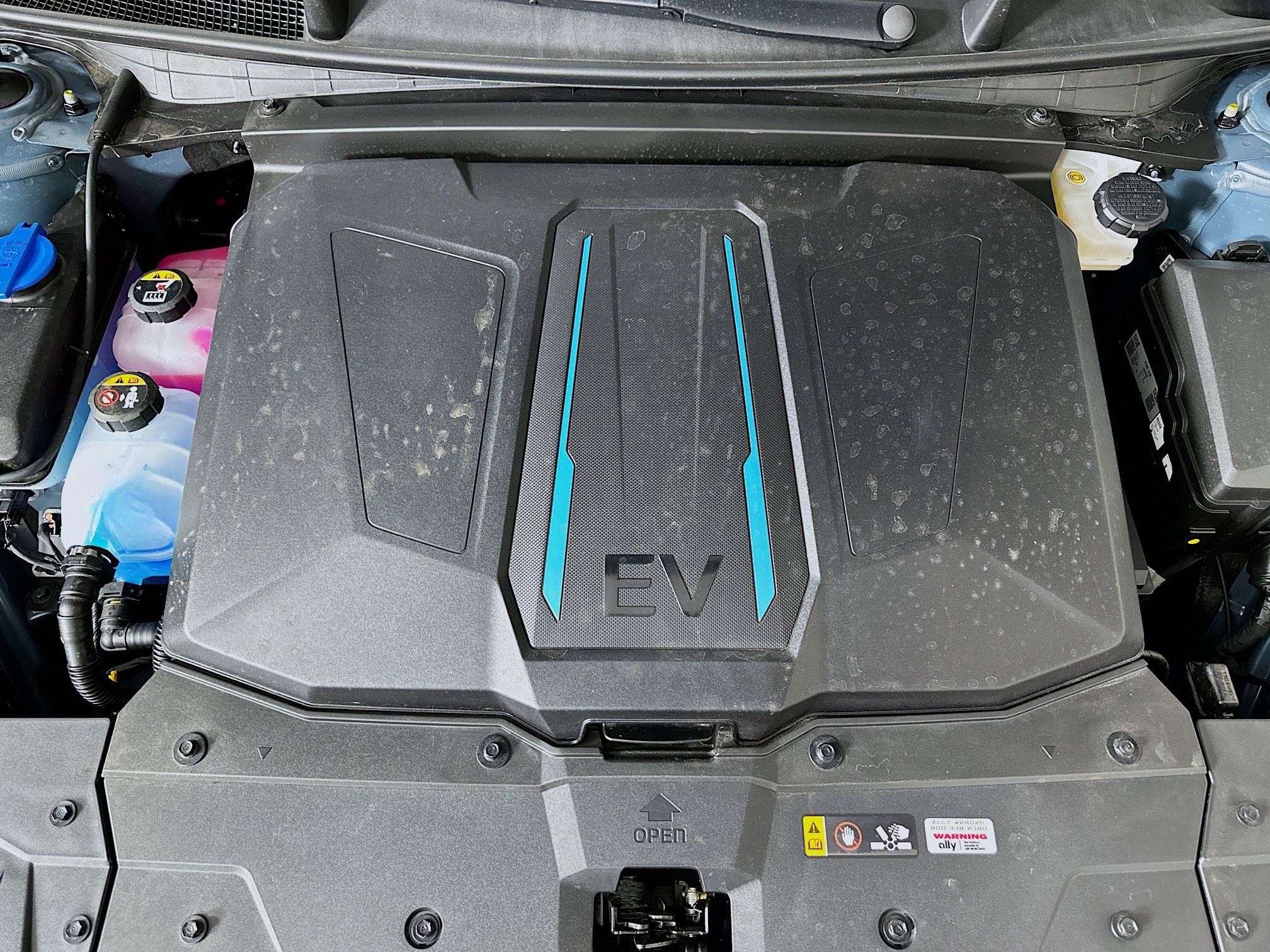 Used 2024 Hyundai Ioniq 5 SE RWD image 32