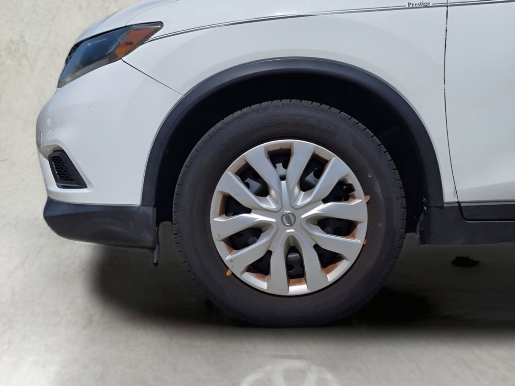 Used 2016 Nissan Rogue S image 29