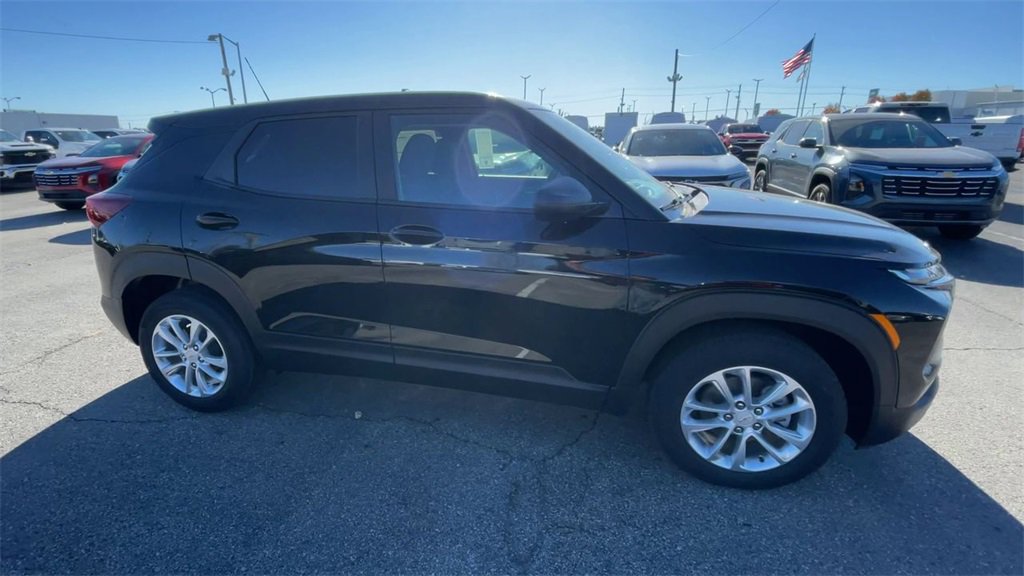 New 2026 Chevrolet TrailBlazer LS image 3