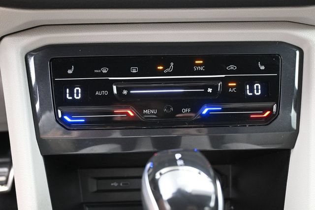 Used 2023 Volkswagen Tiguan SE R-Line FWD image 22