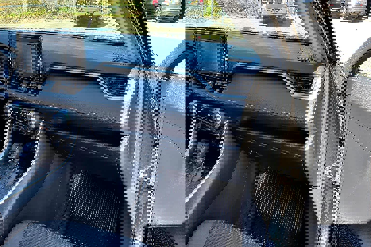 Certified 2021 Toyota RAV4 LE image 18