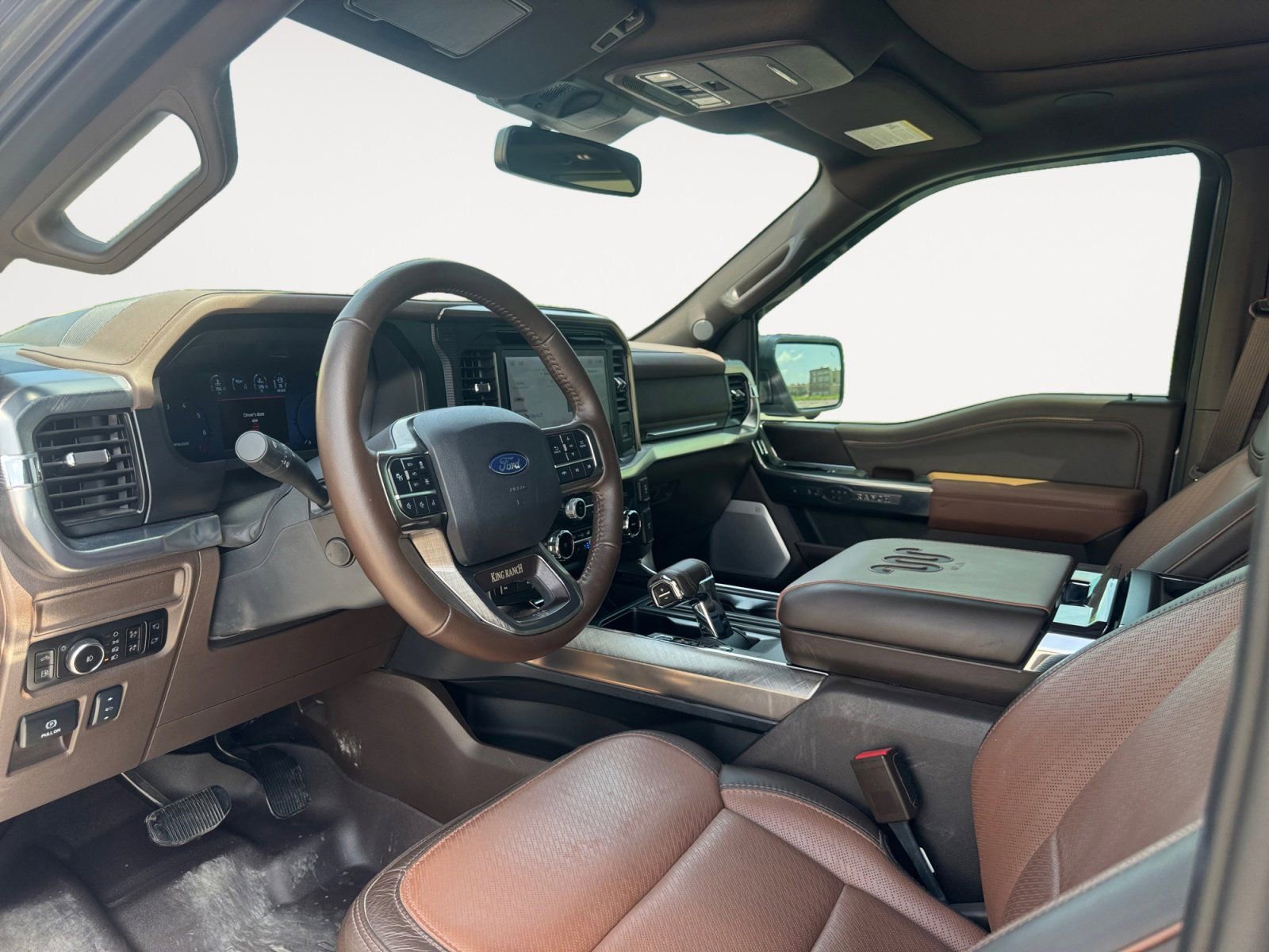 Certified 2025 Ford F150 King Ranch w/ FX4 Off-Road Package AWD/4WD image 8