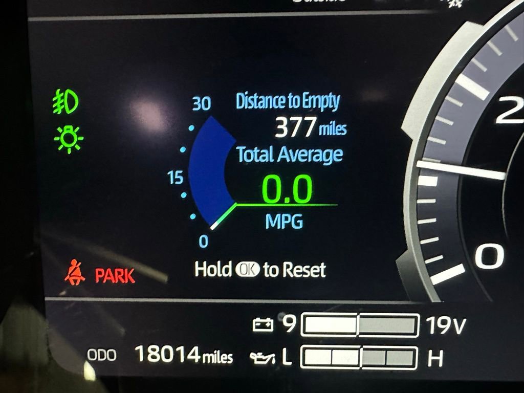 Used 2025 Toyota Tundra Platinum image 24