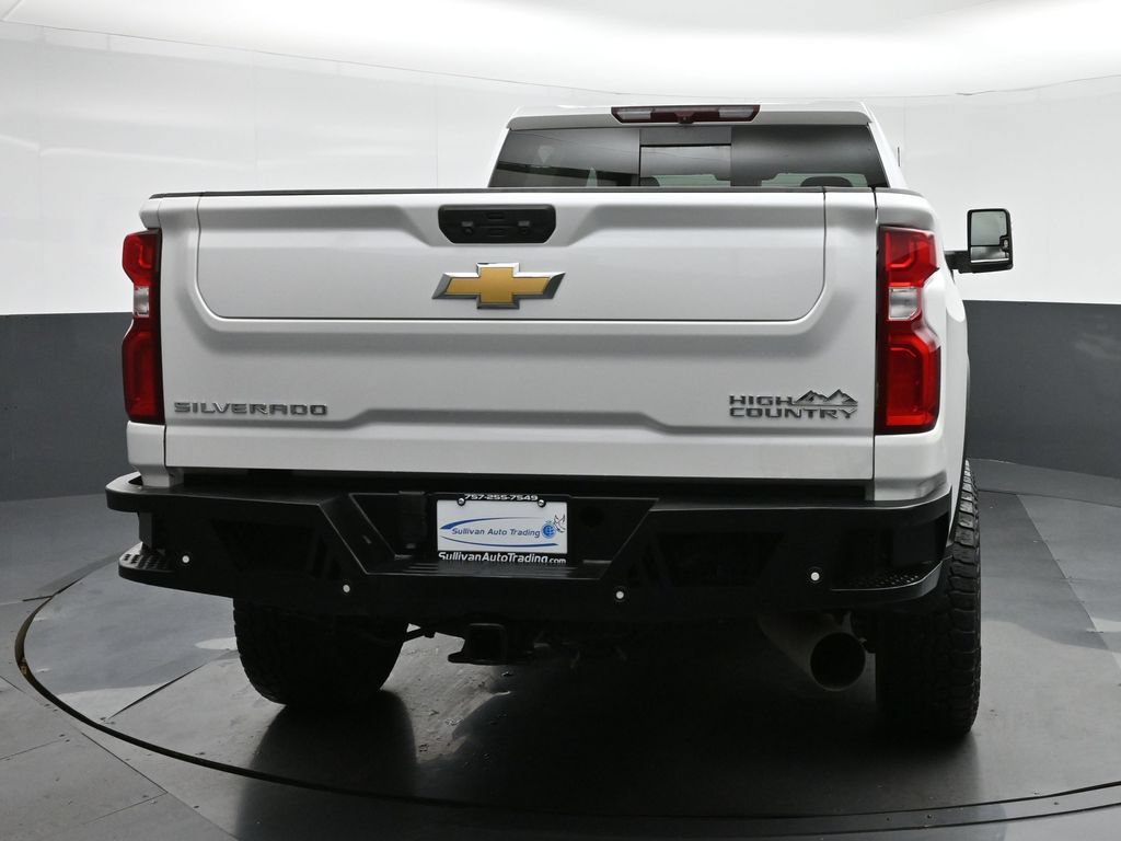 Used 2022 Chevrolet Silverado 2500 High Country w/ Safety Package II AWD/4WD image 6