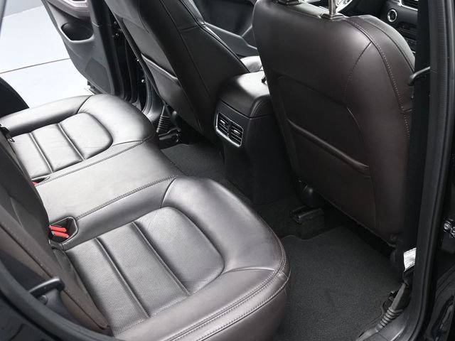 Certified 2022 MAZDA CX-5 Signature AWD/4WD image 17