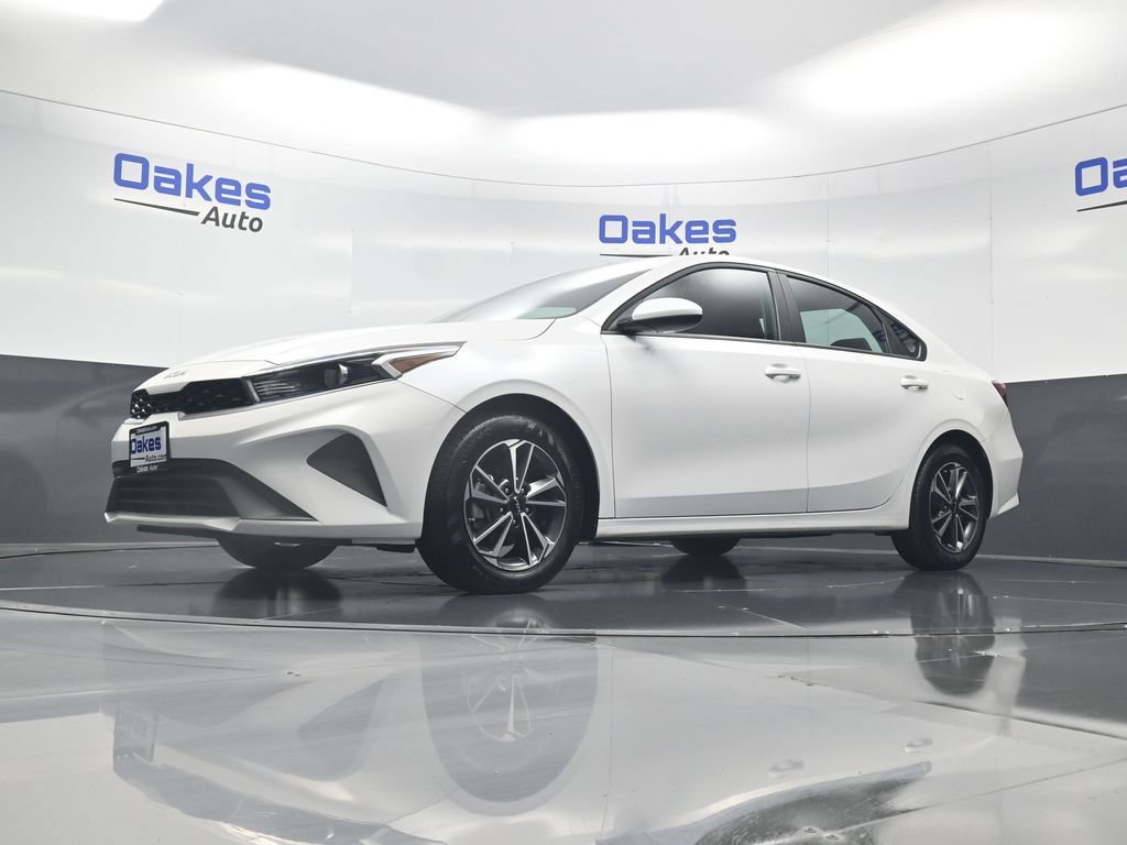 Certified 2024 Kia Forte LXS FWD image 36