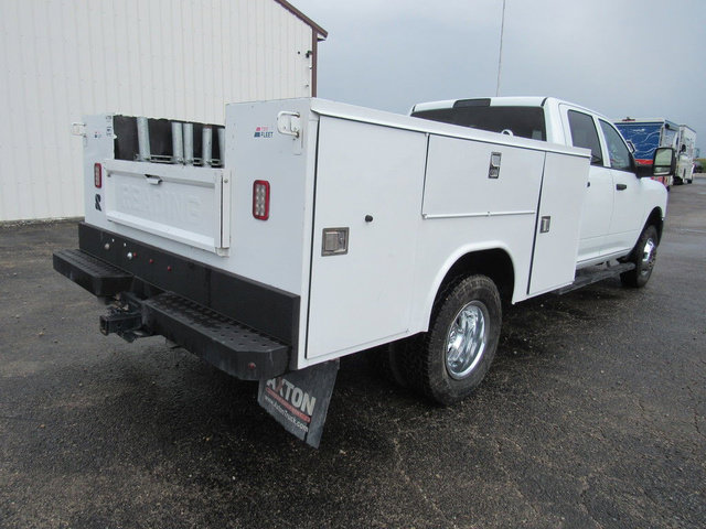 Used 2024 RAM 3500 Tradesman w/ Chrome Appearance Group AWD/4WD image 3