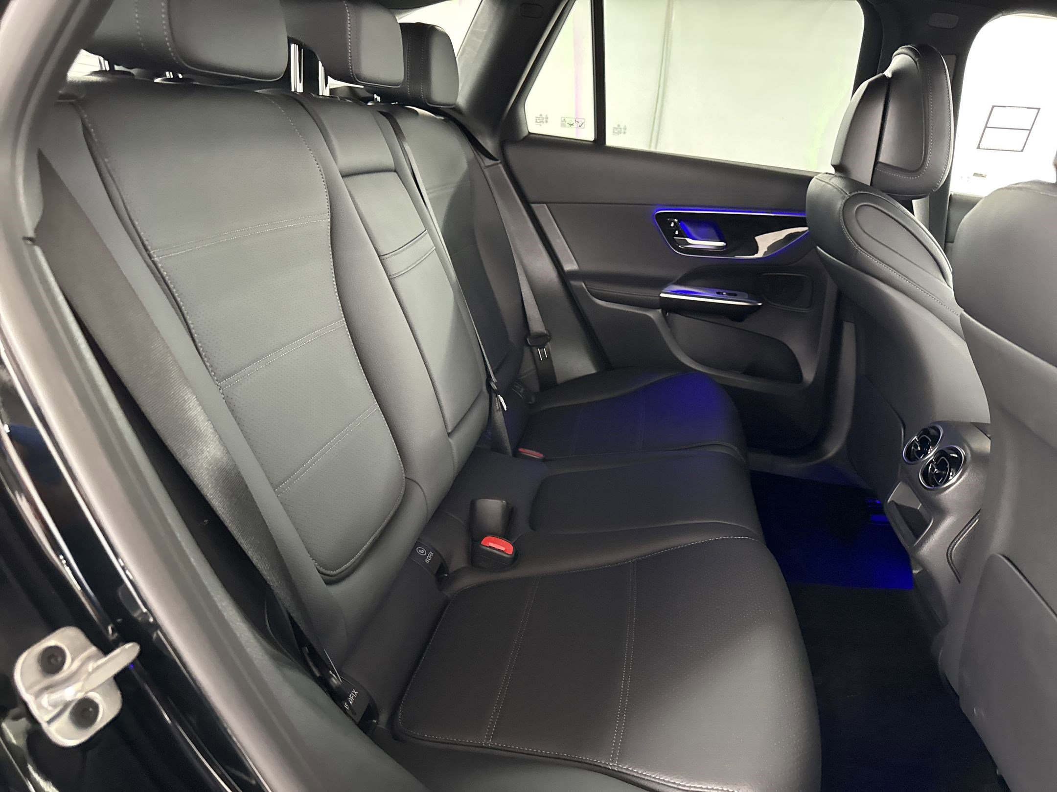Certified 2026 Mercedes-Benz GLC 300 image 30