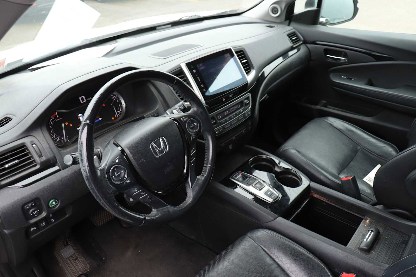 Used 2016 Honda Pilot Elite image 10