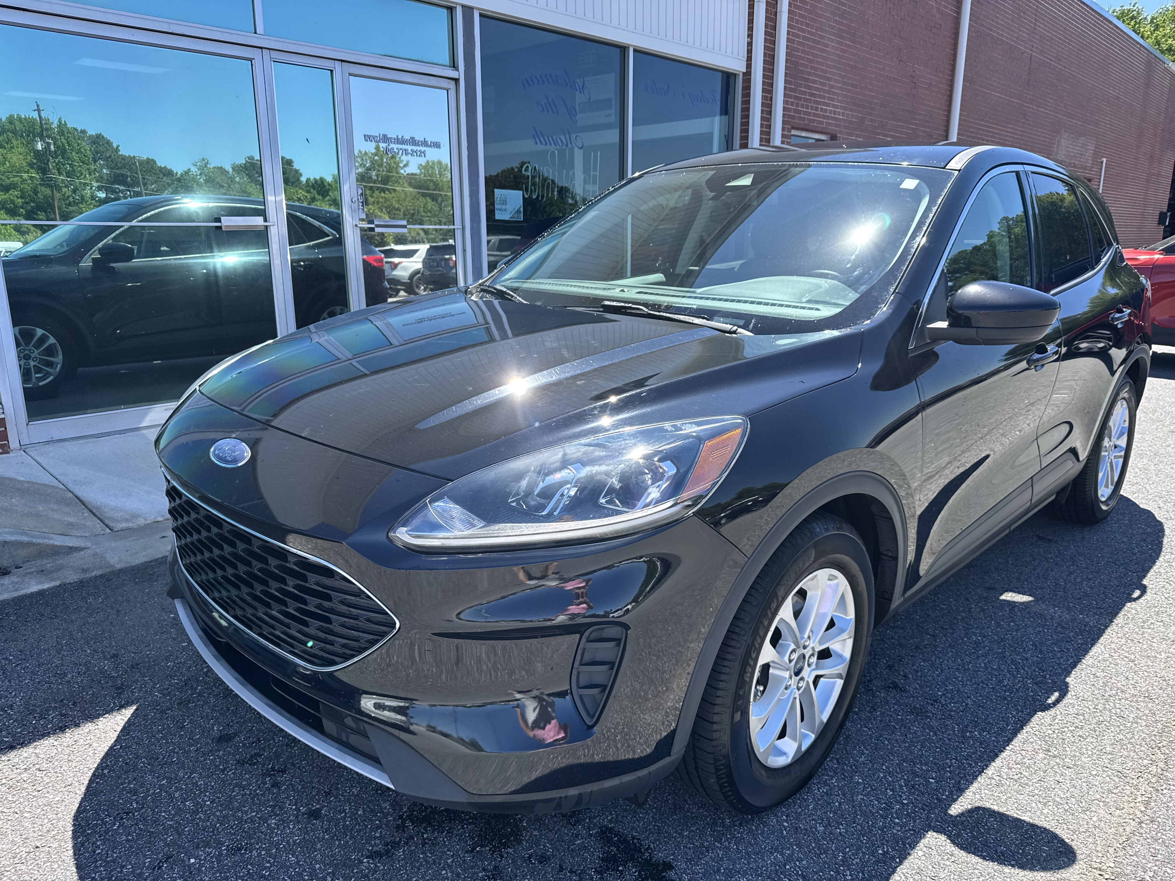 Used 2021 Ford Escape SE w/ Convenience Package FWD image 5
