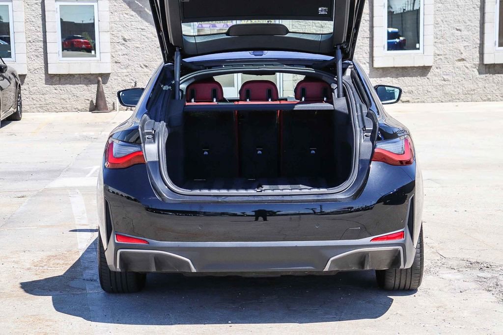 Used 2023 BMW i4 eDrive35 w/ Premium Package RWD image 30