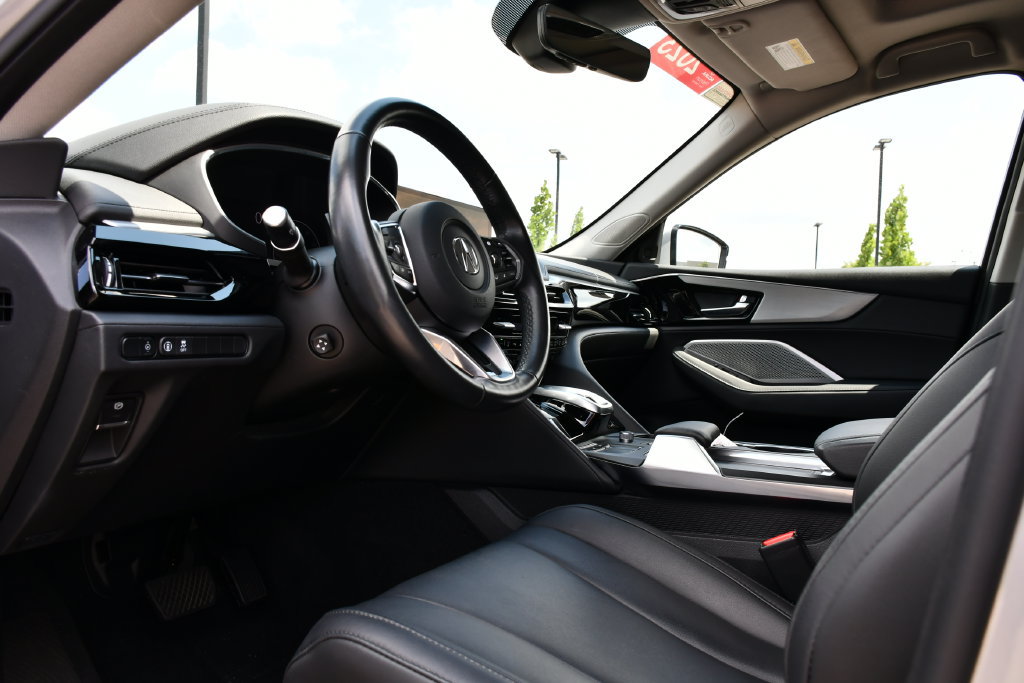 Used 2023 Acura MDX FWD image 18