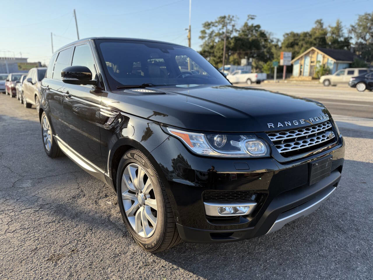 Used 2016 Land Rover Range Rover Sport HSE image 9